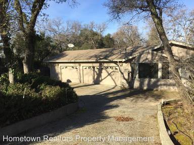 Main picture of 1481 Skyline Dr