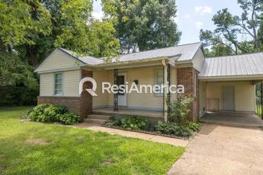 Main picture of 6721 Arnette Pl