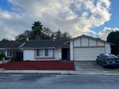Main picture of 482 Fontanelle Ct