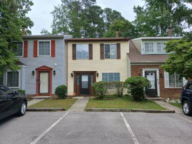 Main picture of 8140 McGuire Dr