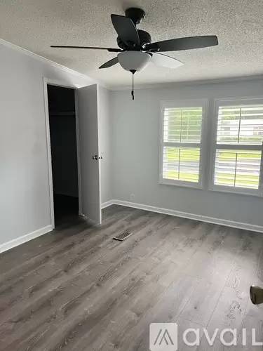 Main picture of 804 43rd Ave