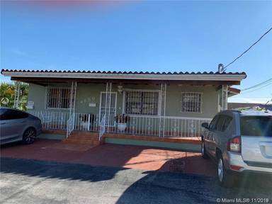 Main picture of 4550 NW 2nd Ter