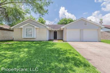 Main picture of 7503 Breda Dr