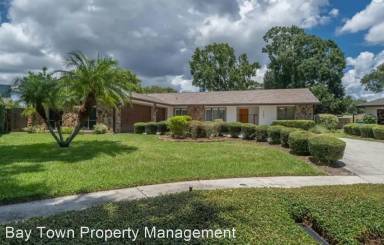 Main picture of 3203 Stoneybrook Ln