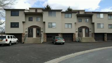 Main picture of 323 Cameco Cir