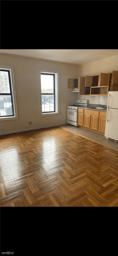 Main picture of 2125 Cruger Ave