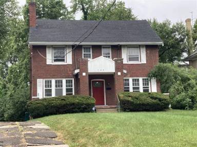 Main picture of 705 N Fred Shuttlesworth Cir