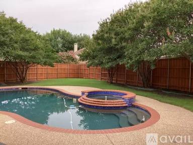 Main picture of 7313 Hollingsworth Dr