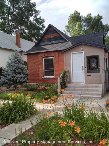 Main picture of 420 W 2nd St
