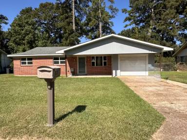 Main picture of 309 Ivy St