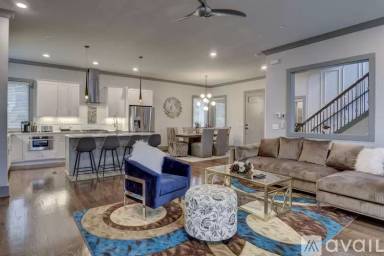 Main picture of 1033 Southside Ct