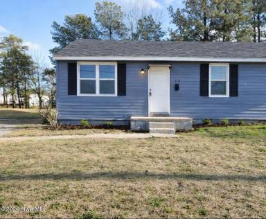 Main picture of 314 Starling St