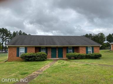 Main picture of 733 Still Lake Dr