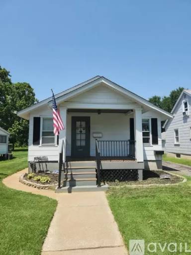 Main picture of 1207 Olive St