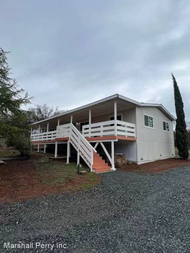 Main picture of 10432 Castano Way