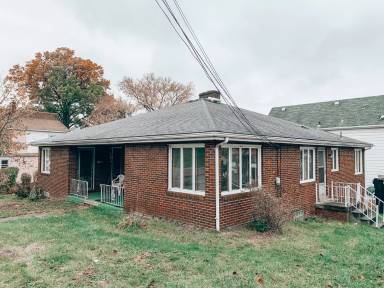 Main picture of 1722A Freemont St