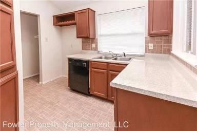 Main picture of 3312 Poplar Springs Ln