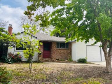 Main picture of 5960 18th Ave