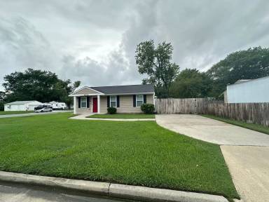 Main picture of 909 74th St