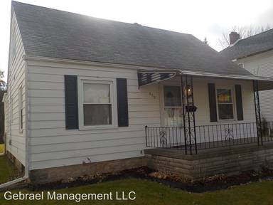 Main picture of 532 Burroughs Ave