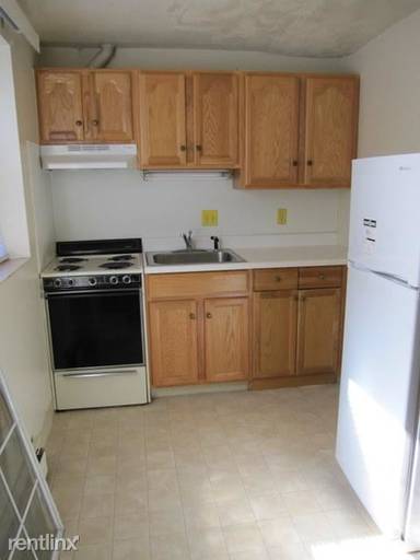 Main picture of 147 Summer St