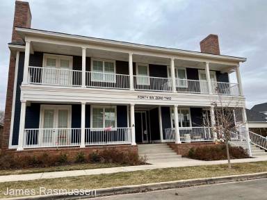 Main picture of 4602 121st St