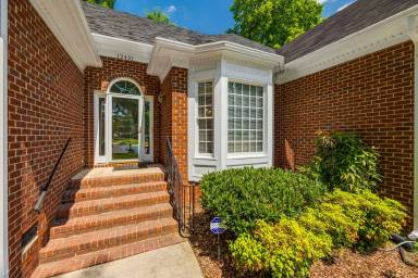 Main picture of 12451 Sylvan Oak Way
