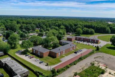 Main picture of St Andrews Manor Apartments