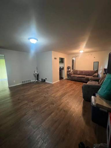 Main picture of 10700 Vorhof Dr