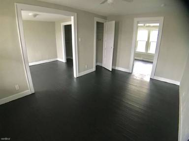 Main picture of 1918 West Washington Street - 2T