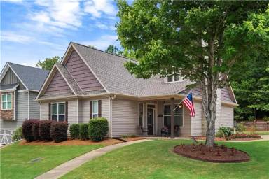 Main picture of 374 Lightness Dr