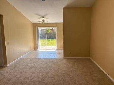 Main picture of 113 Lake Wellington Dr
