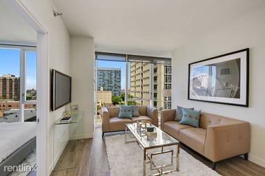 Main picture of 1407 on Michigan