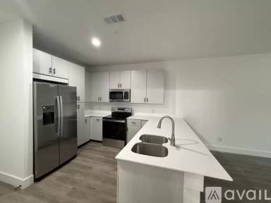 Main picture of 15488 Pin Oak Dr