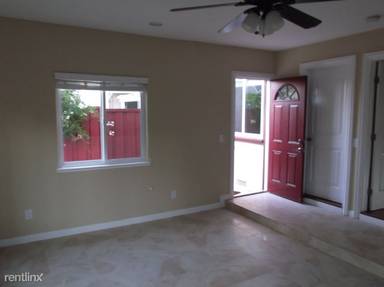 Main picture of 40813 Robin St