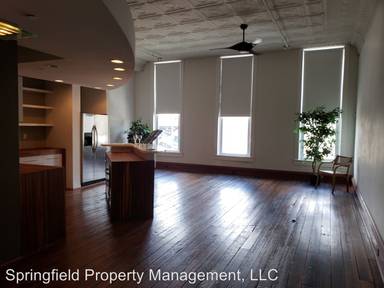 Main picture of 301 South Ave