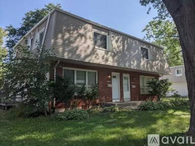 Main picture of 6214 Raymond Rd