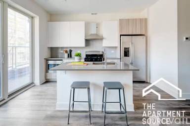 Main picture of 4453 N Hazel St