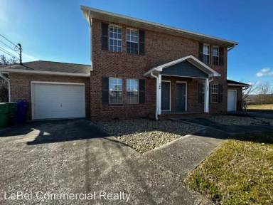 Main picture of 266 Bradford Dr