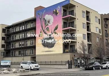 Main picture of Central Pointe