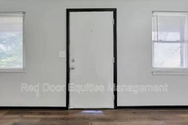 Main picture of 1442 Tiki Ln