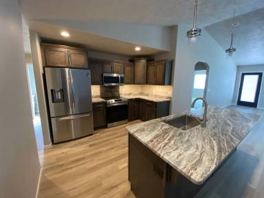 Main picture of 2607 E Sunburst Dr