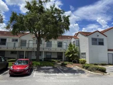 Main picture of 2532 Woodgate Blvd
