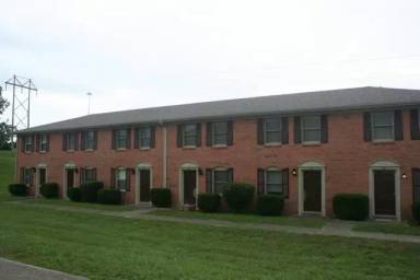 Main picture of 235 Calumet Dr