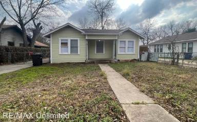 Main picture of 338 E Gerald Ave