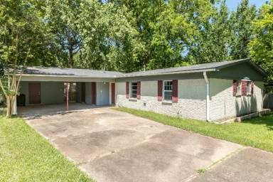 Main picture of 611 Bellevue St