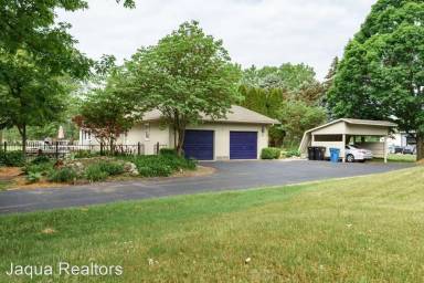 Main picture of 58 10th St
