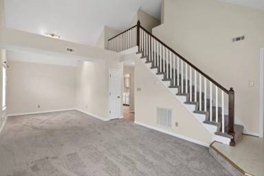 Main picture of 103 Kincaid Ln