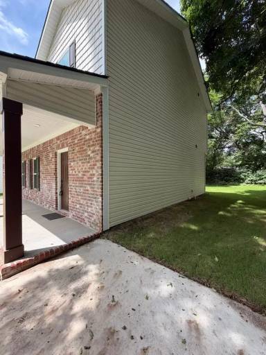 Main picture of 1713 Golf Club Ln NW