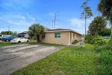 Main picture of 5539 10th Ave